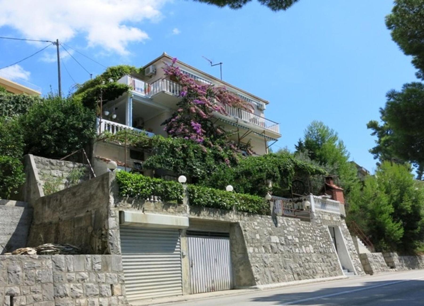 Apartments Milica - sea view Krilo Exterior foto